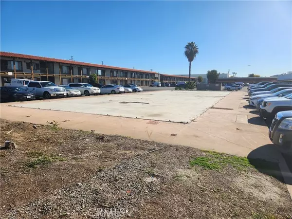 Santa Ana, CA 92705,1540 E Edinger