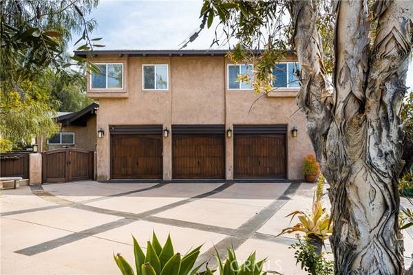 North Tustin, CA 92705,10402 Travertine Place