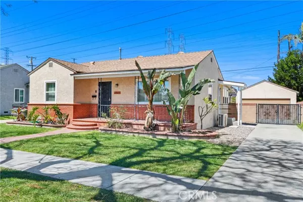 5445 Ashworth Street, Lakewood, CA 90712