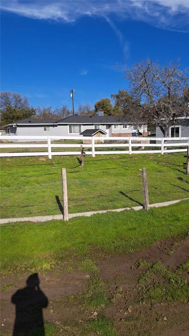 Auberry, CA 93602,33412 Calkins Road