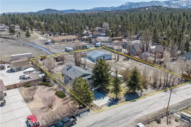 904 Mount Doble Drive, Big Bear City, CA 92314