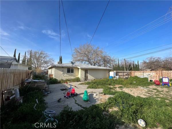 Palmdale, CA 93550,37369 5th Street