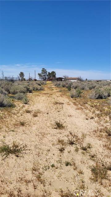 41180 Harper Lake, Hinkley, CA 92347