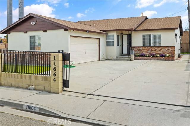 11664 169th Street, Artesia, CA 90701