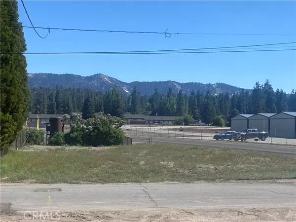 Big Bear City, CA 92314,105 W Meadow Lane