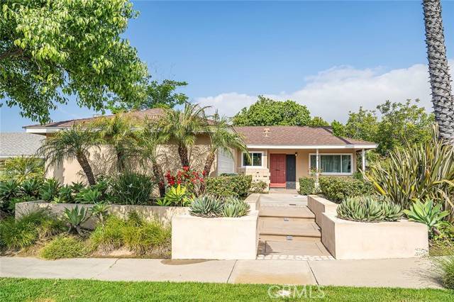 713 Sandpiper Drive, Seal Beach, CA 90740