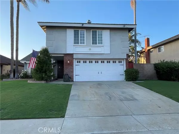 2225 W Chandler Avenue, Santa Ana, CA 92704