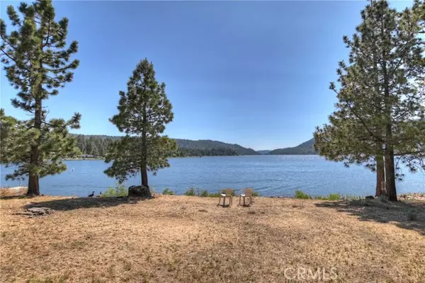 Big Bear Lake, CA 92315,39429 Point Road