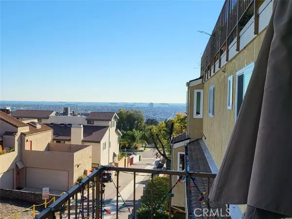 Signal Hill, CA 90755,2240 Stanley Avenue #6