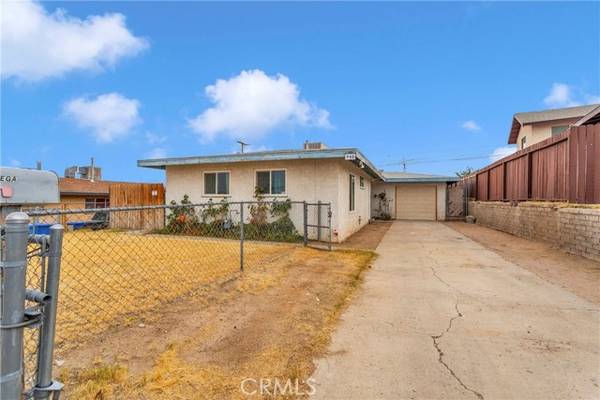 940 E Elizabeth Street, Barstow, CA 92311