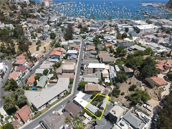 336 Whittley Avenue, Avalon, CA 90704