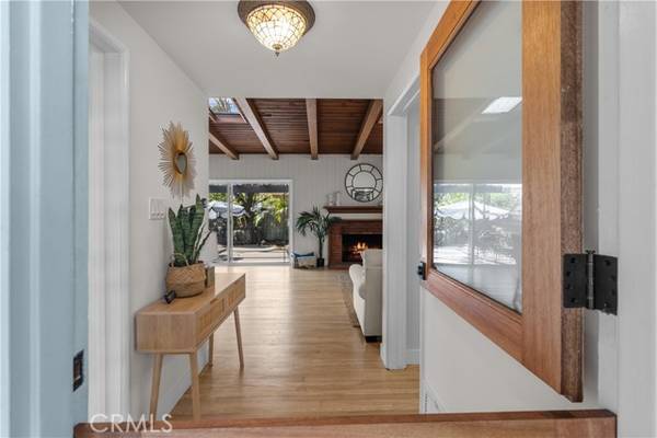 1210 Keats Street, Manhattan Beach, CA 90266