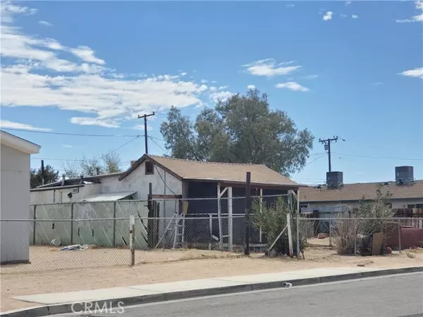 329 W Wilson Avenue, Ridgecrest, CA 93555