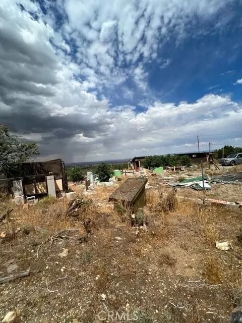 Pinon Hills, CA 92372,2760 Snow Line