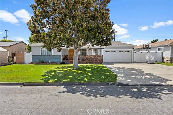 North Tustin, CA 92705,12941 Loretta Drive