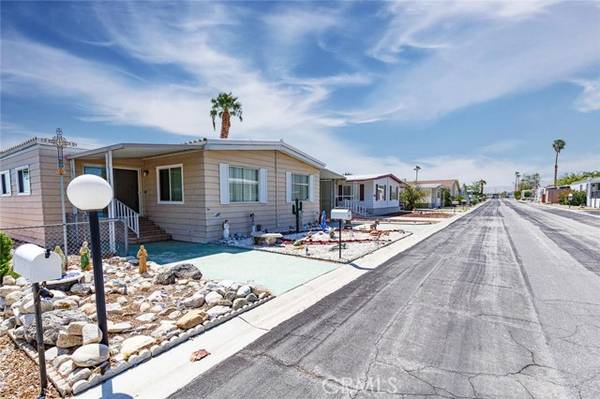 Desert Hot Springs, CA 92240,14777 Palm #127