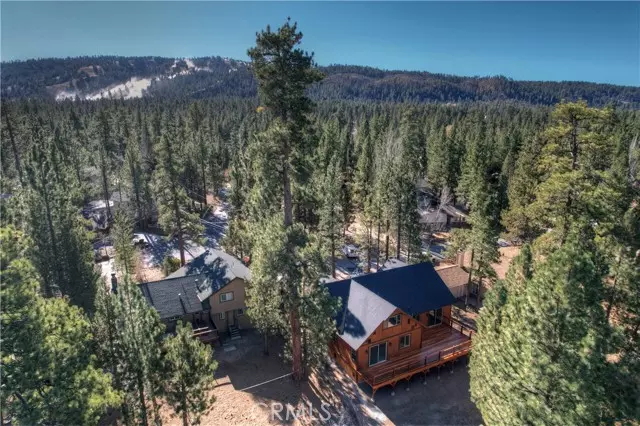 Big Bear Lake, CA 92315,41500 Swan Drive