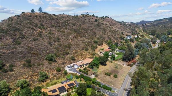 3229 Kaywood Drive, Escondido, CA 92026