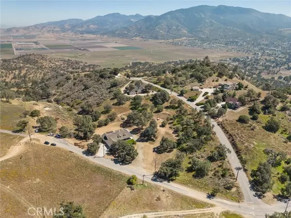 Tehachapi, CA 93561,19954 Jacks Hill Road