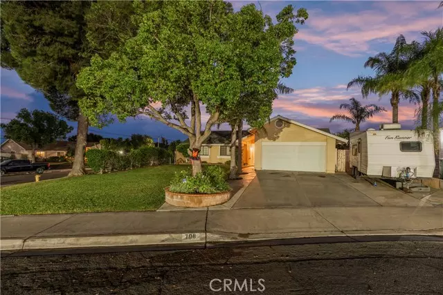 708 S Clifford Avenue, Rialto, CA 92376