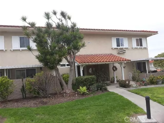 2317 Via Puerta #C, Laguna Woods, CA 92637