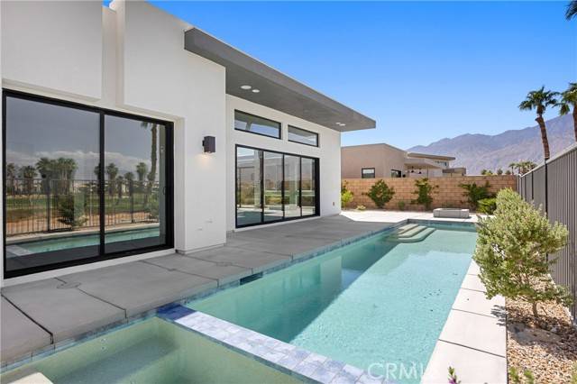 4361 Lumina Way, Palm Springs, CA 92262