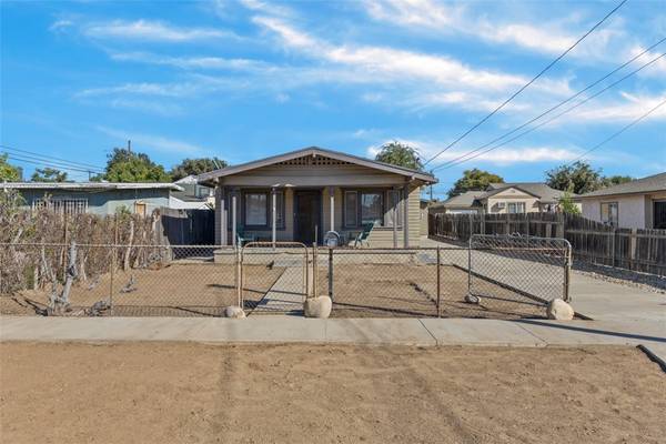 168 N Soldano Avenue, Azusa, CA 91702