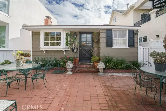 406 Jasmine Avenue, Corona Del Mar, CA 92625