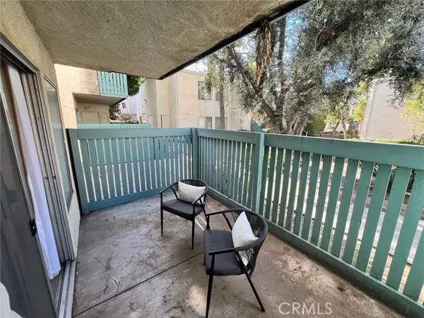 Tarzana, CA 91356,5700 Etiwanda Ave #166