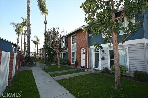 2617 Del Way #C, Huntington Beach, CA 92648