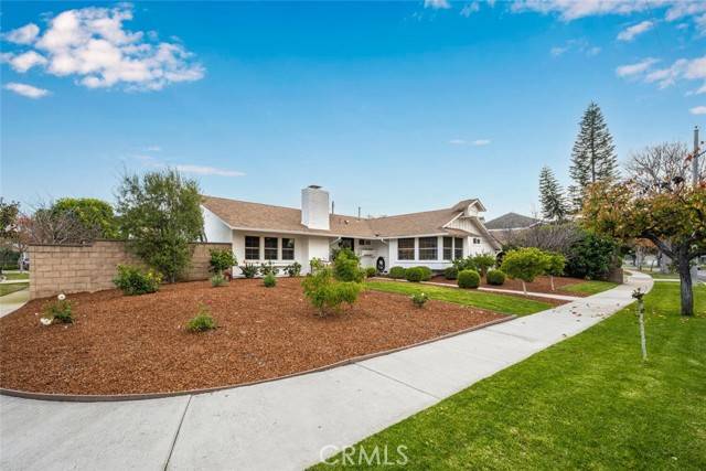 11872 Foster Road, Rossmoor, CA 90720