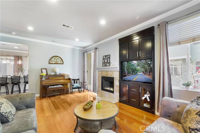 Brea, CA 92821,149 S Orange Avenue