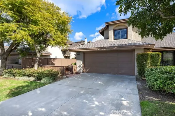 6252 E Twin Peak Circle, Anaheim Hills, CA 92807