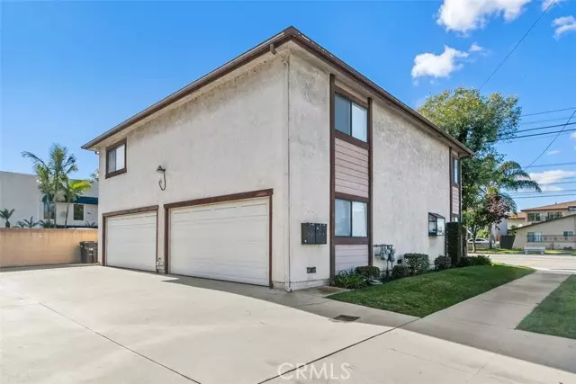 17136 Woodruff Avenue, Bellflower, CA 90706