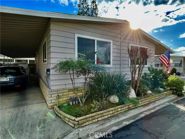 La Mirada, CA 90638,14006 LAKE GLEN #48