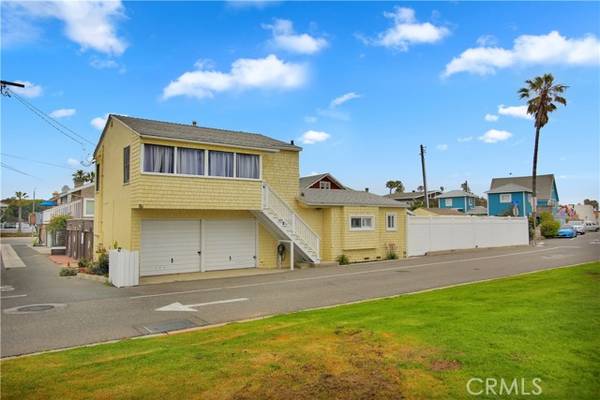 17125 4th Street, Sunset Beach, CA 90742