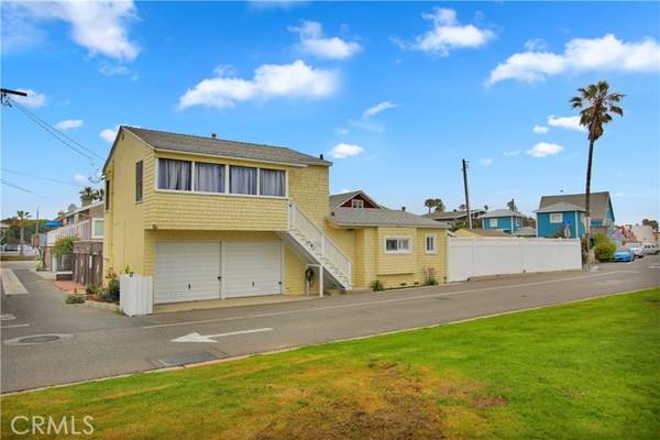 17125 4th Street, Sunset Beach, CA 90742