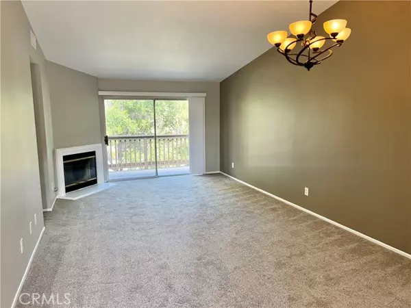 Rancho Santa Margarita, CA 92688,65 Timbre