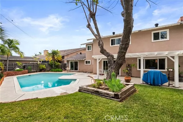 5582 Burlingame Avenue, Buena Park, CA 90621