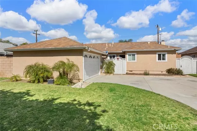 1349 W Oak Avenue, Fullerton, CA 92833