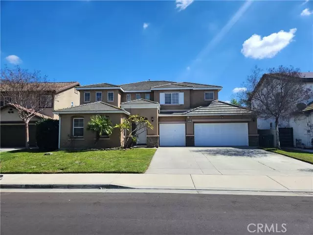 Eastvale, CA 92880,6052 Cedar Creek Road