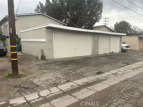 Corona, CA 92878,884 N Cota Street