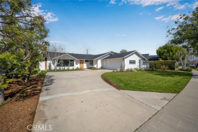 11241 Loch Lomond Road, Los Alamitos, CA 90720