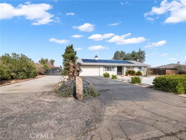 21400 Minodoka Road, Apple Valley, CA 92308