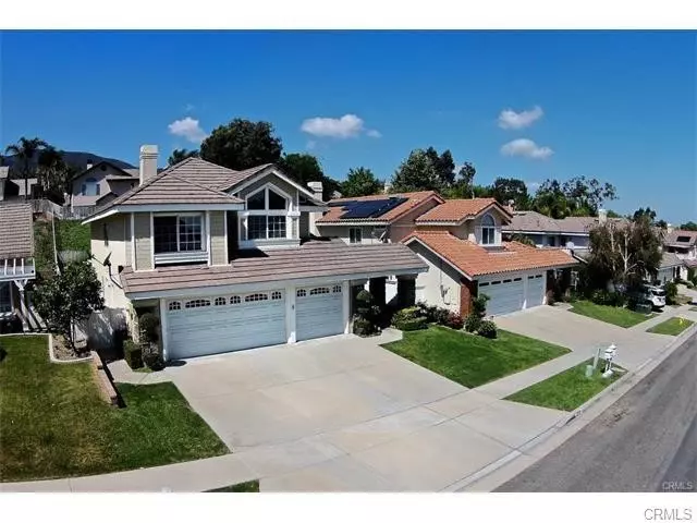 Corona, CA 92882,2330 Bloomfield Lane