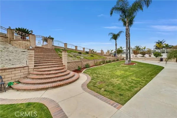 Riverside, CA 92504,17648 Seven Springs Way