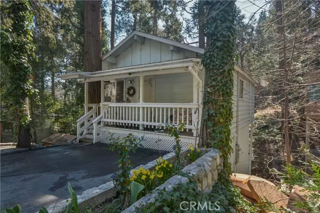 23645 Rocky Dell Road, Crestline, CA 92325