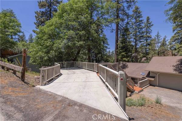 43133 Moonridge Rd, Big Bear, CA 92315