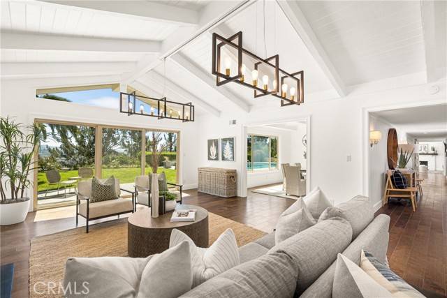 11042 Hunting Horn, North Tustin, CA 92705
