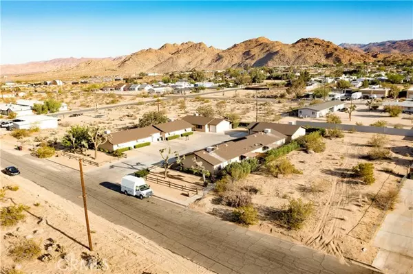 Joshua Tree, CA 92252,61959 Plaza Road